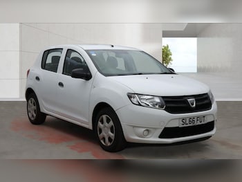 Used Dacia Sandero 2016 for sale - 78563152: Photo