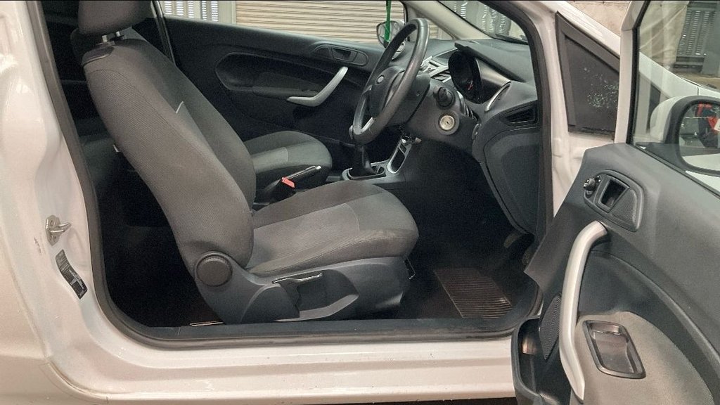 Used Ford Fiesta 2012 for sale - 78212810: Photo 12