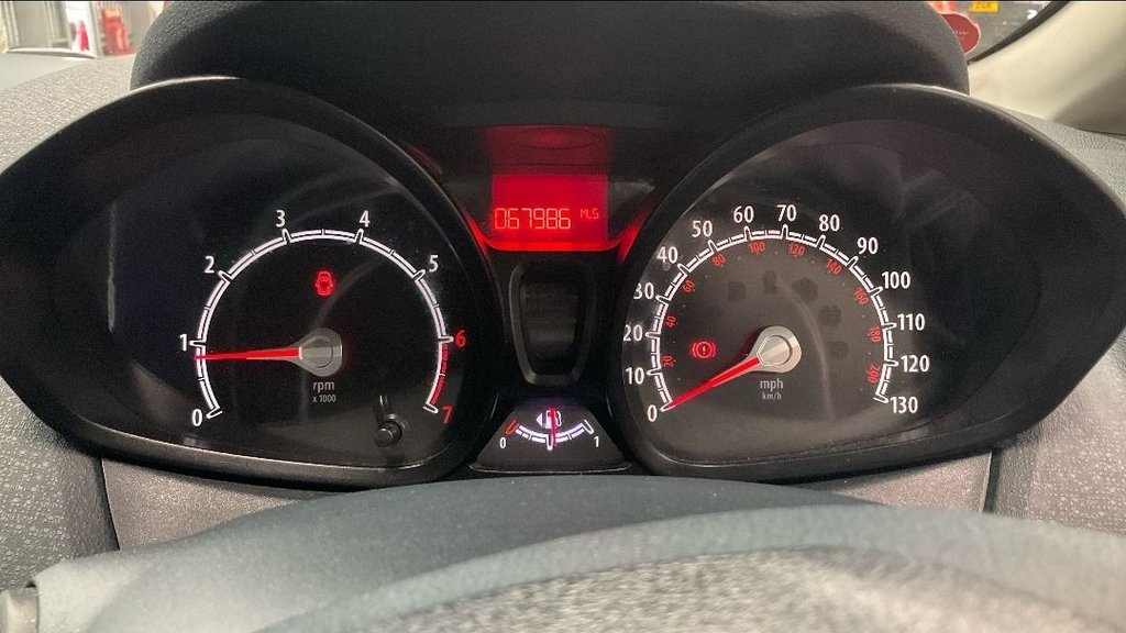 Used Ford Fiesta 2012 for sale - 78212810: Photo 13