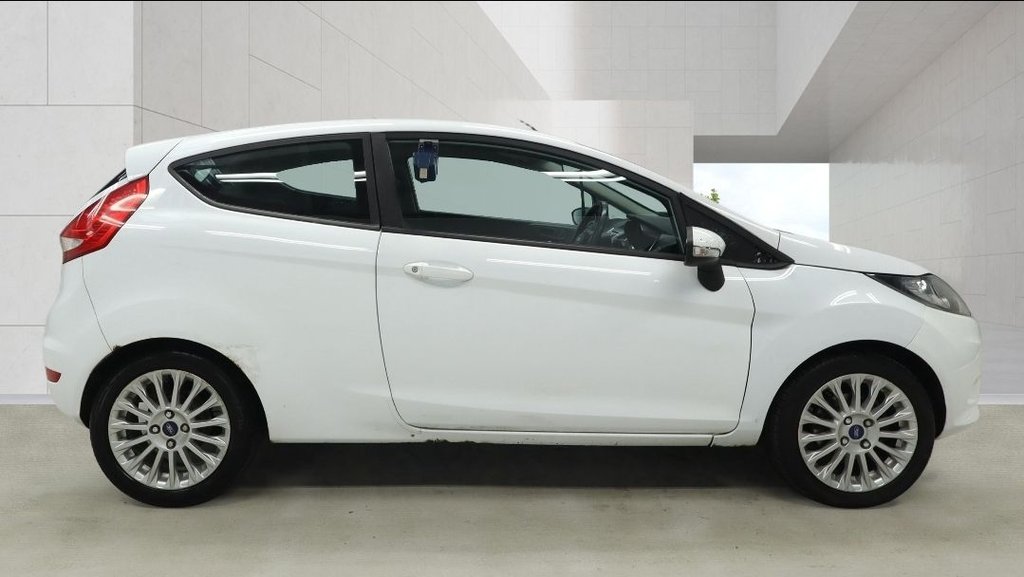 Used Ford Fiesta 2012 for sale - 78212810: Photo 2