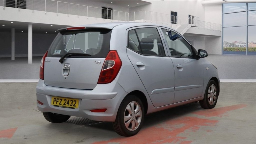 Used Hyundai i10 2013 for sale - 76514561: Photo 8