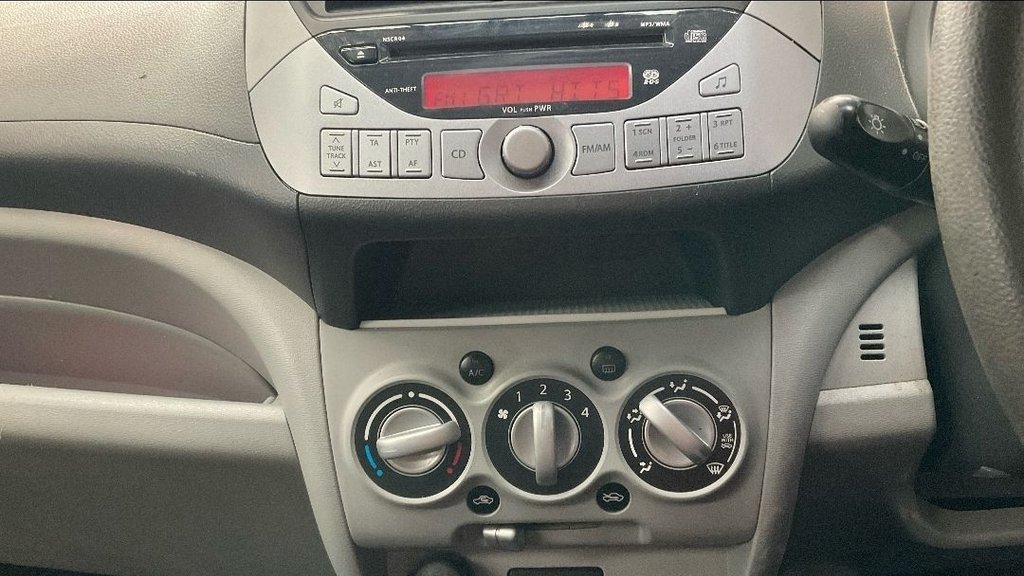 Used Nissan Pixo 2010 for sale - 77660160: Photo 11