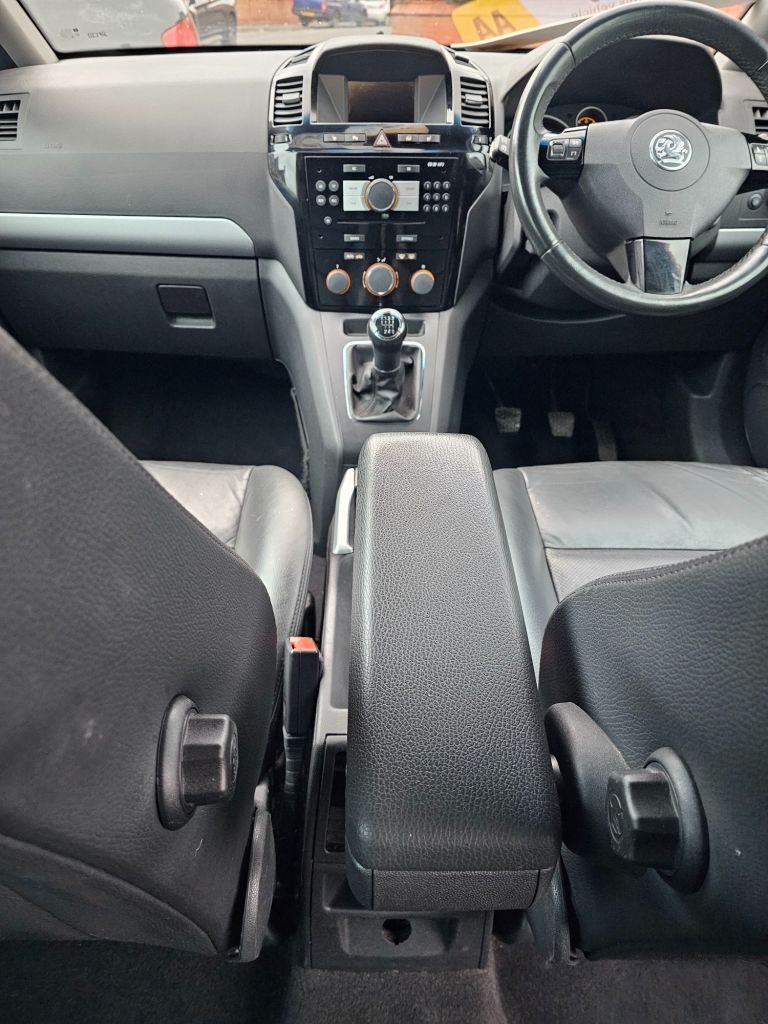 Used Vauxhall Zafira 2011 for sale - 76552048: Photo 15