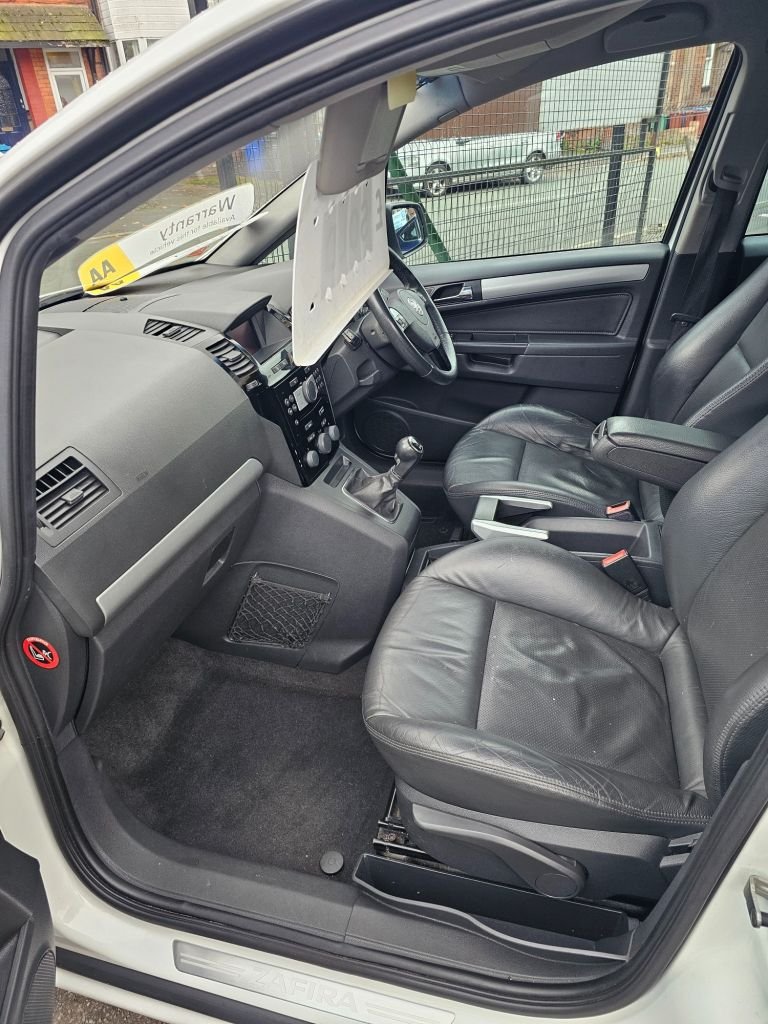 Used Vauxhall Zafira 2011 for sale - 76552048: Photo 17