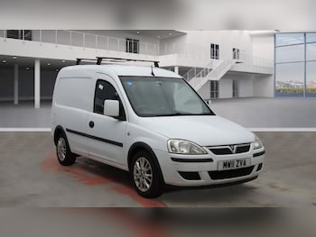 Used Vauxhall Combo 2011 for sale - 75614981: Photo