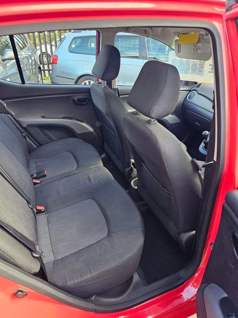 Used Hyundai i10 2012 for sale - 76378500: Photo 19