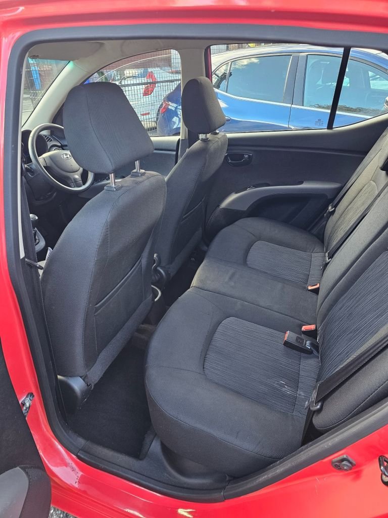 Used Hyundai i10 2012 for sale - 76378500: Photo 20