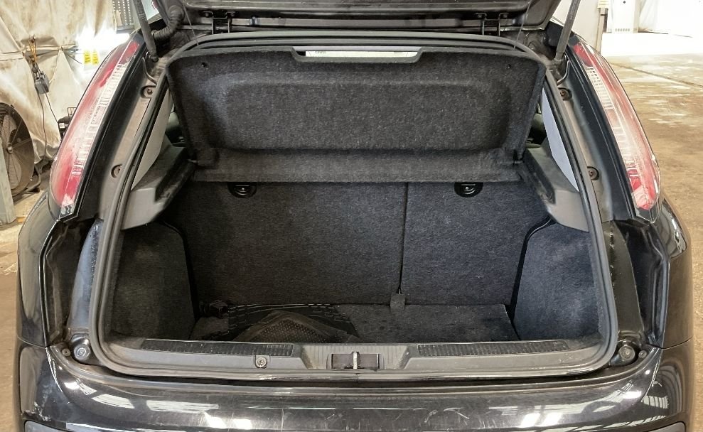 Used Fiat Punto Evo 2011 for sale - 77660230: Photo 16