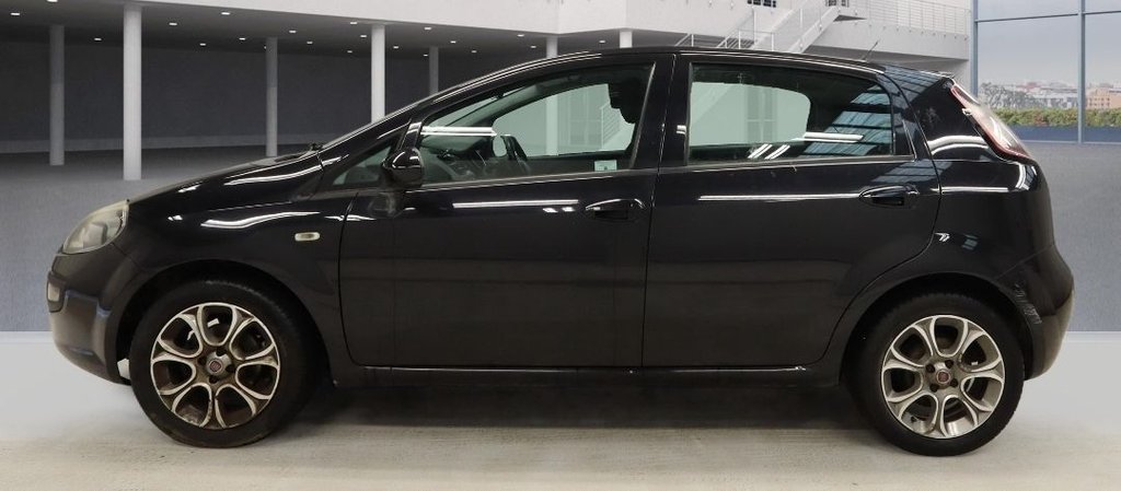 Used Fiat Punto Evo 2011 for sale - 77660230: Photo 5