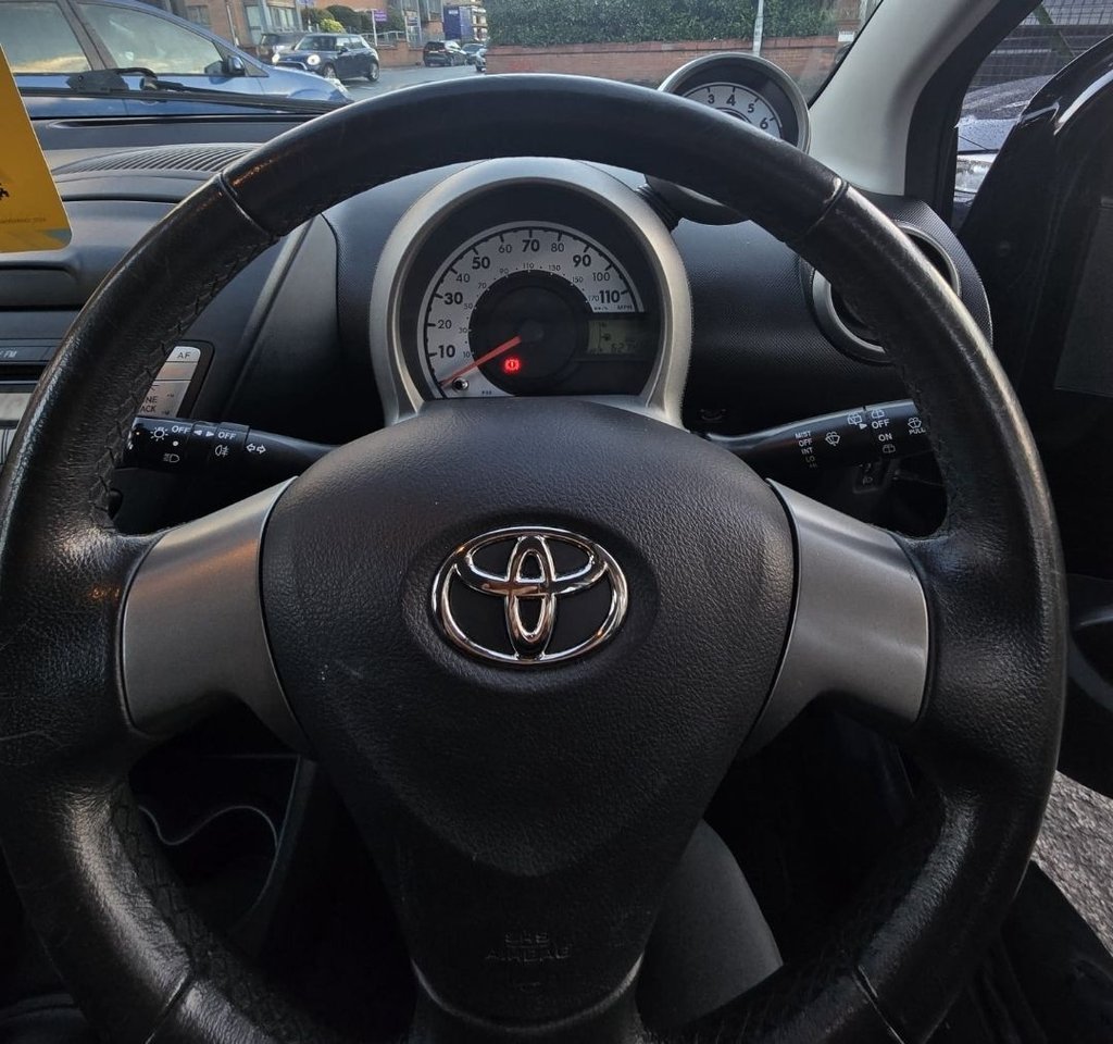 Used Toyota AYGO 2014 for sale - 76698794: Photo 17