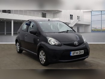 2014 (14) - 1.0 VVT-i Move 5dr