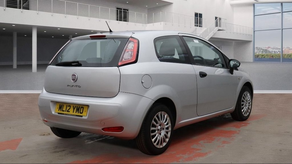Used Fiat Punto 2012 for sale - 77978956: Photo 8