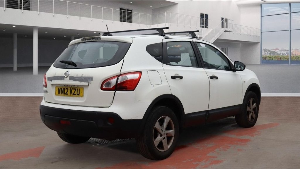 Used Nissan Qashqai 2012 for sale - 77065307: Photo 8