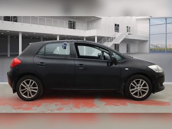 Used Toyota Auris 2009 for sale - 77849978: Photo