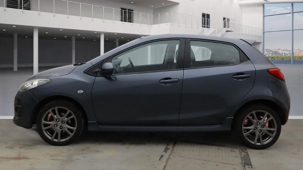 Used Mazda Mazda2 2009 for sale - 77075464: Photo 5