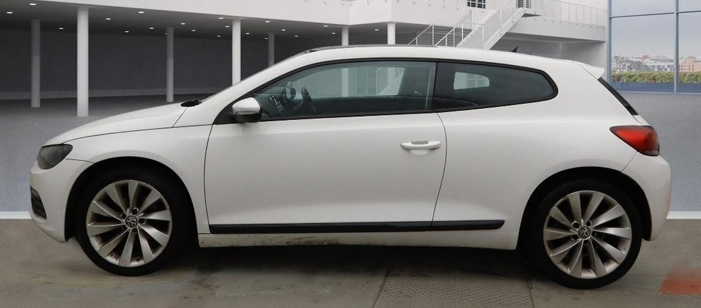 Used Volkswagen Scirocco 2010 for sale - 77631797: Photo 5