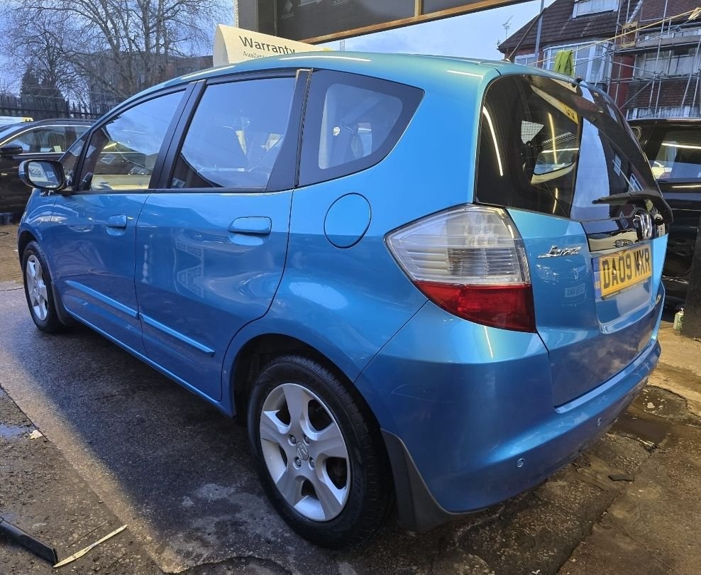Used Honda Jazz 2009 for sale - 77121936: Photo 10