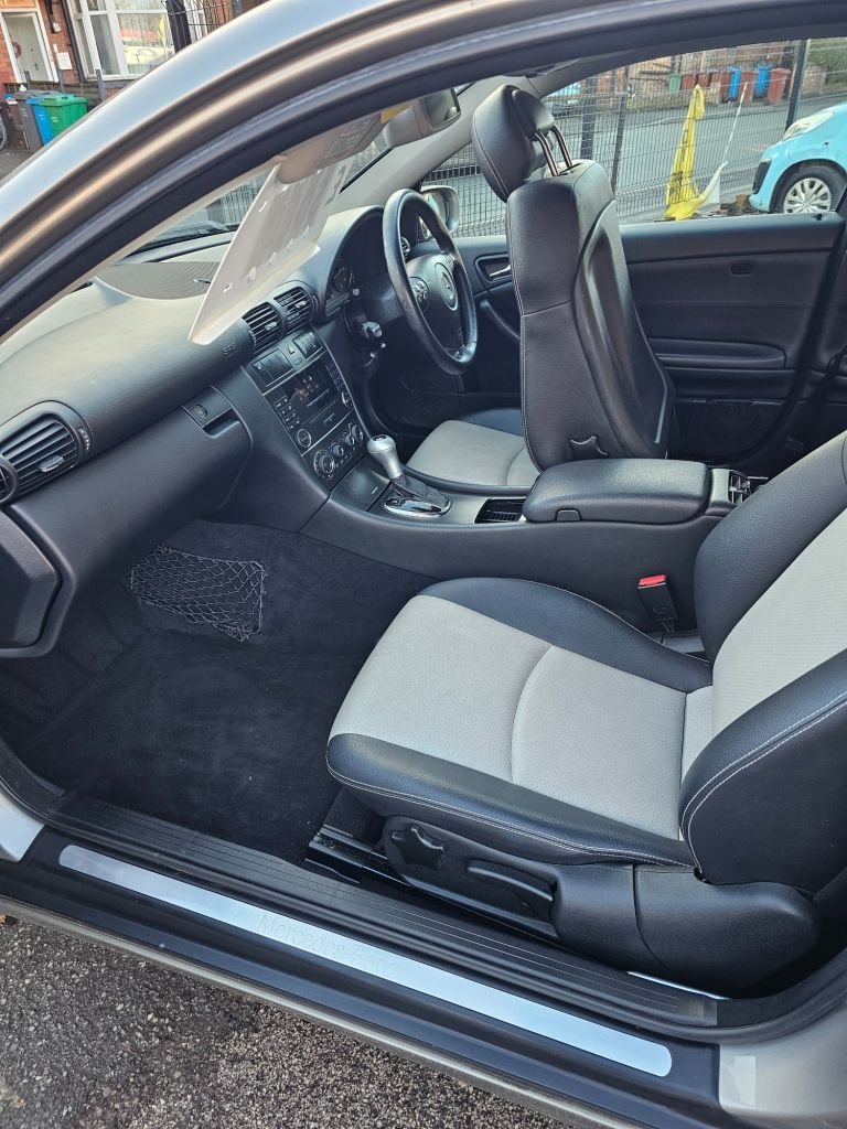 Used Mercedes-Benz C Class 2006 for sale - 77065336: Photo 24