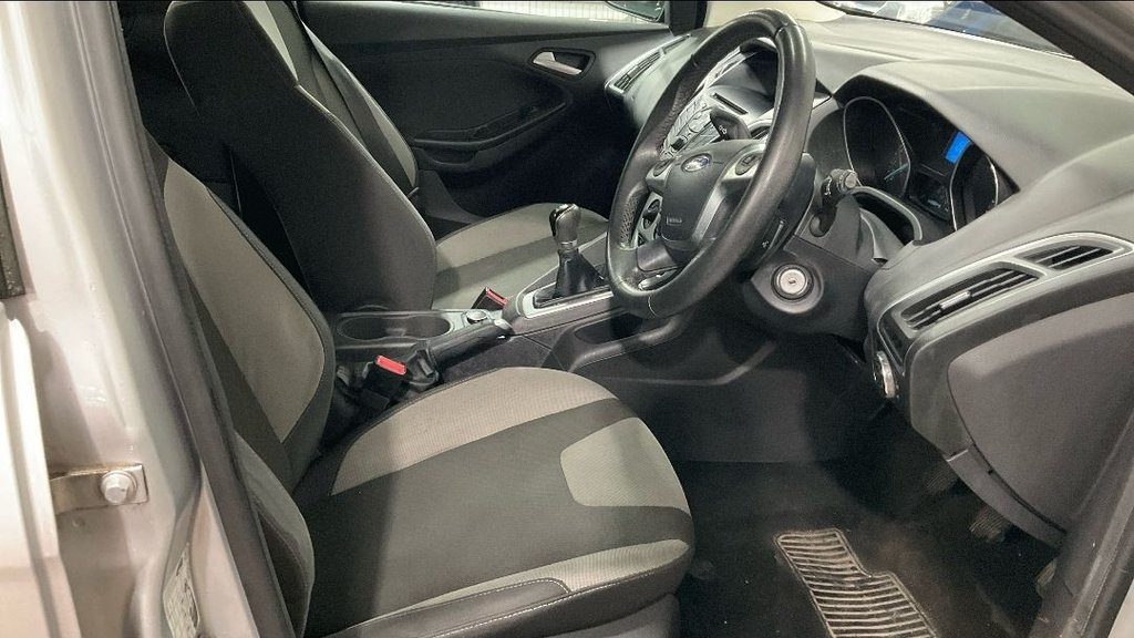 Used Ford Focus 2012 for sale - 77786016: Photo 10