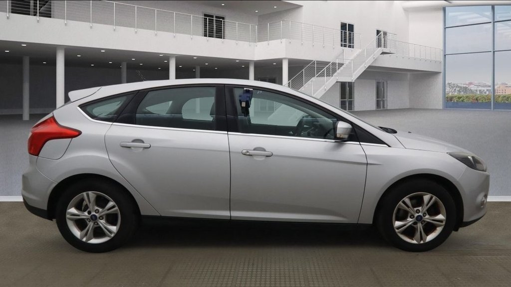 Used Ford Focus 2012 for sale - 77786016: Photo 2