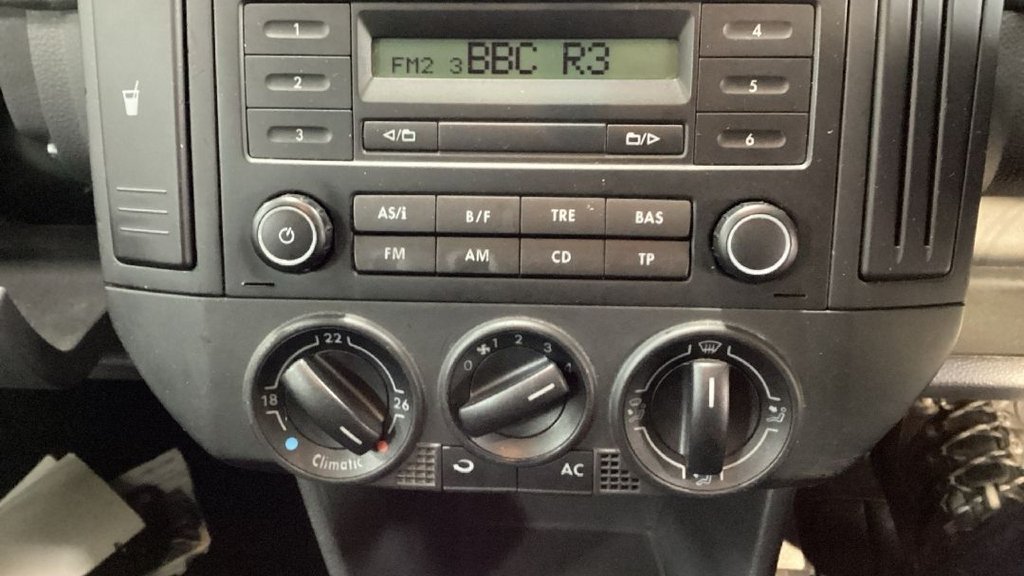 Used Volkswagen Polo 2007 for sale - 77121935: Photo 11