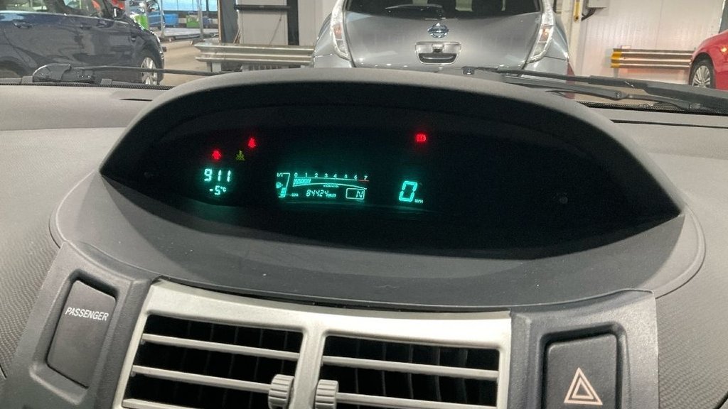 Used Toyota Yaris 2007 for sale - 77121923: Photo 12