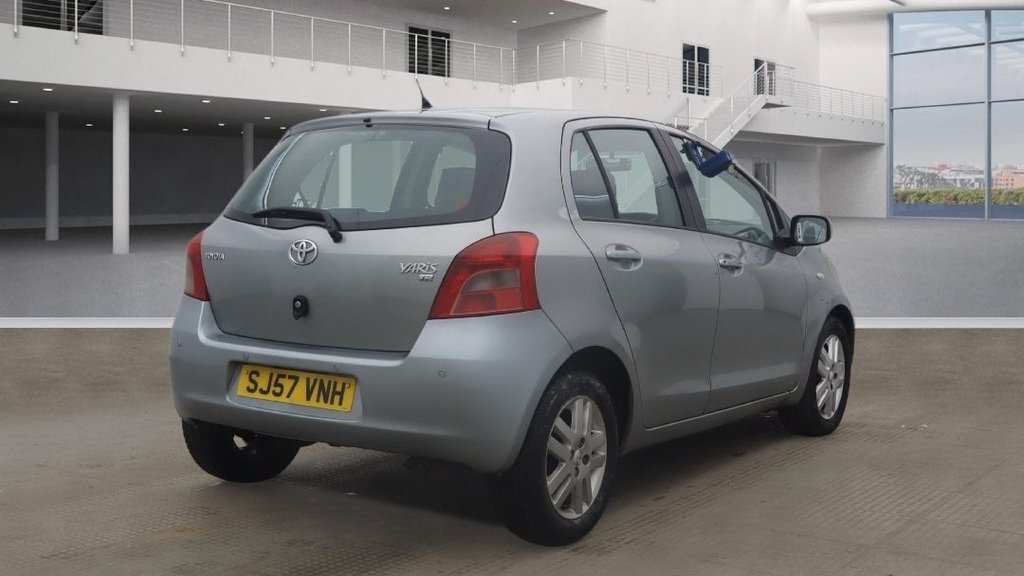 Used Toyota Yaris 2007 for sale - 77121923: Photo 8
