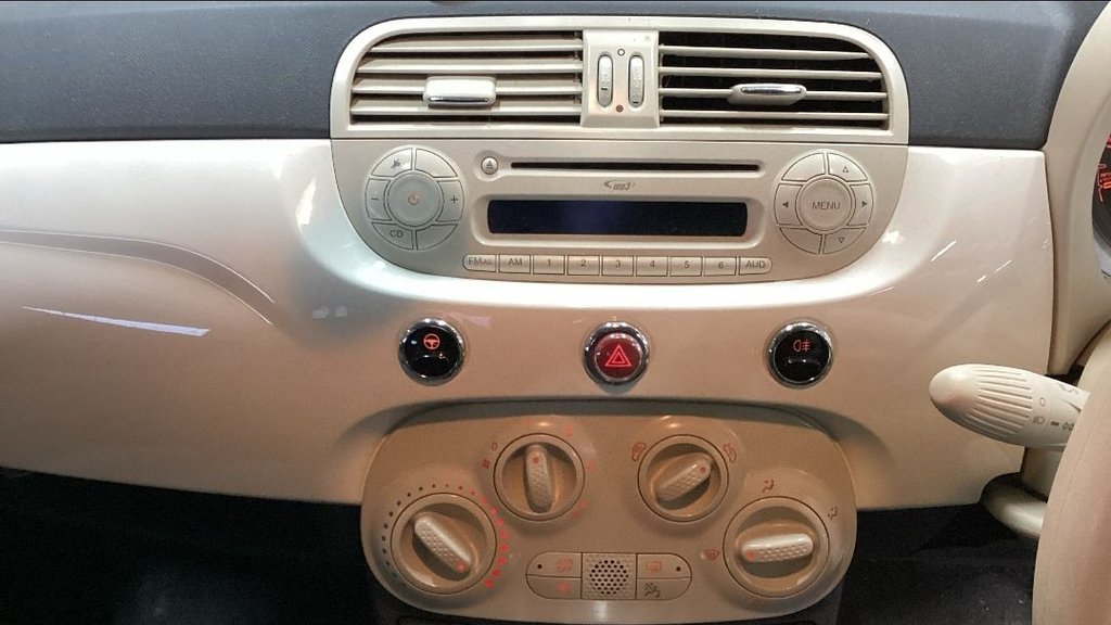 Used Fiat 500 2015 for sale - 77480150: Photo 7