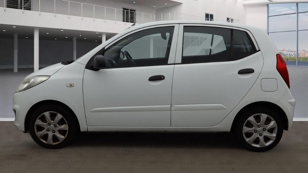 Used Hyundai i10 2013 for sale - 76350598: Photo 4