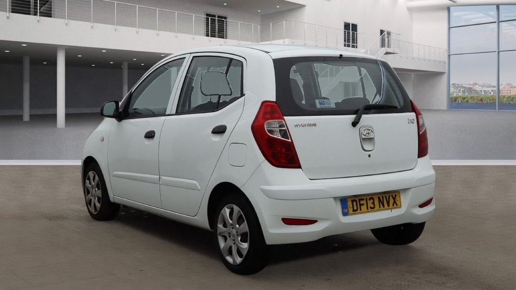 Used Hyundai i10 2013 for sale - 76350598: Photo 6