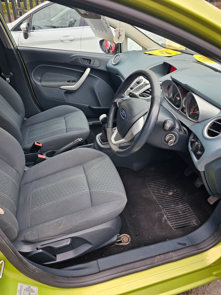 Used Ford Fiesta 2010 for sale - 76210518: Photo 13