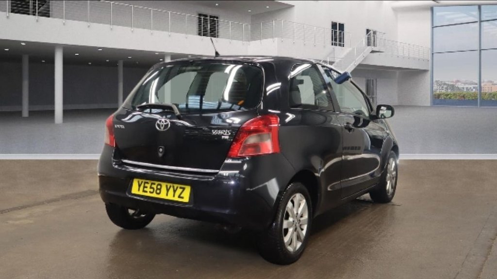 Used Toyota Yaris 2009 for sale - 77346727: Photo 12