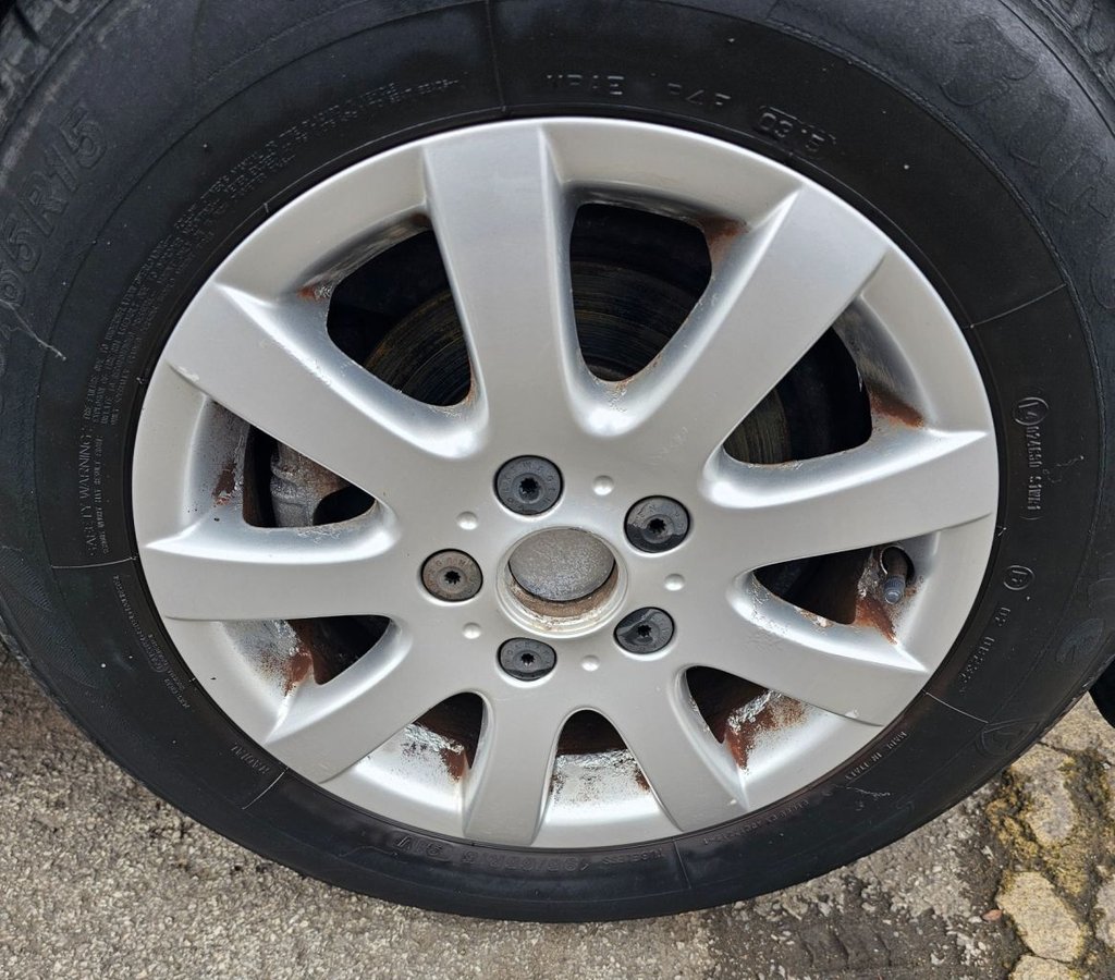 Used Volkswagen Golf 2005 for sale - 76356219: Photo 28