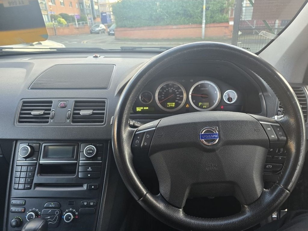 Used Volvo XC90 2010 for sale - 77293232: Photo 16