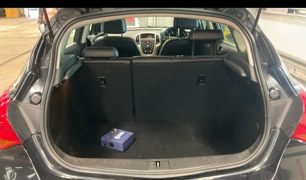 Used Vauxhall Astra 2014 for sale - 77020384: Photo 16