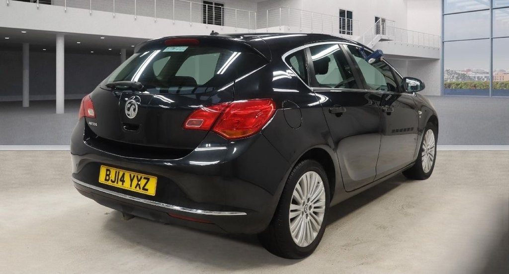Used Vauxhall Astra 2014 for sale - 77020384: Photo 8
