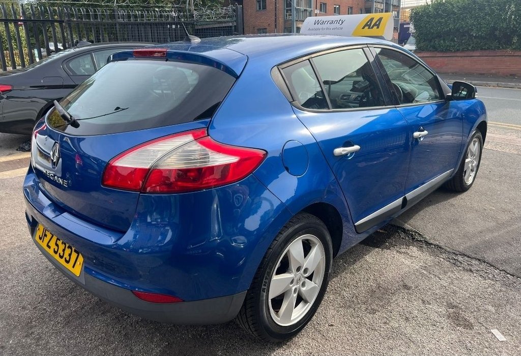 Used Renault Megane 2011 for sale - 76106089: Photo 10