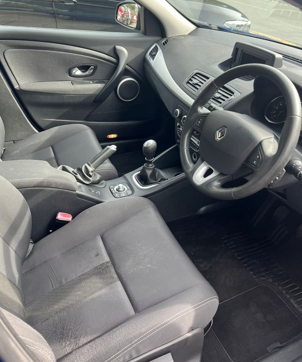 Used Renault Megane 2011 for sale - 76106089: Photo 13