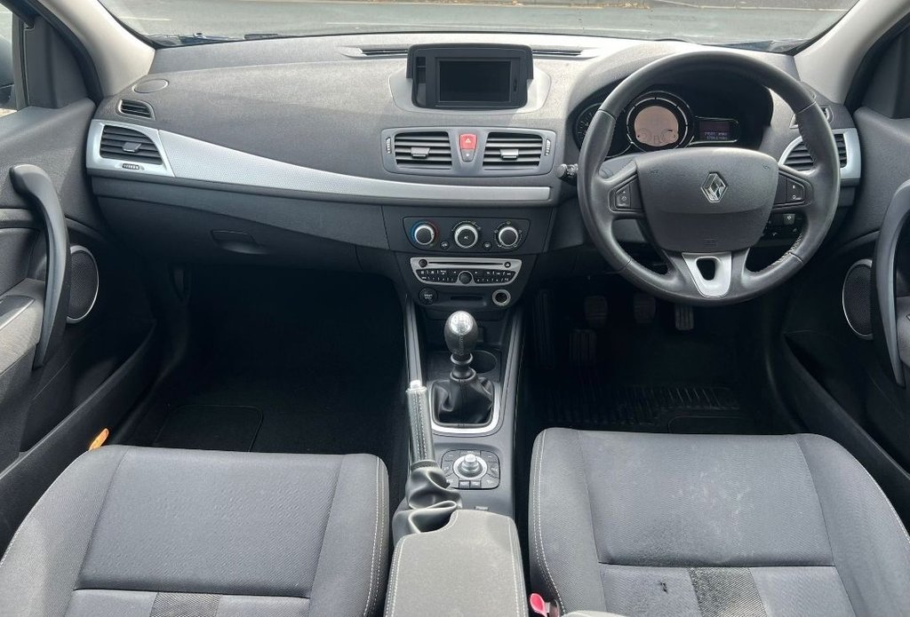 Used Renault Megane 2011 for sale - 76106089: Photo 14