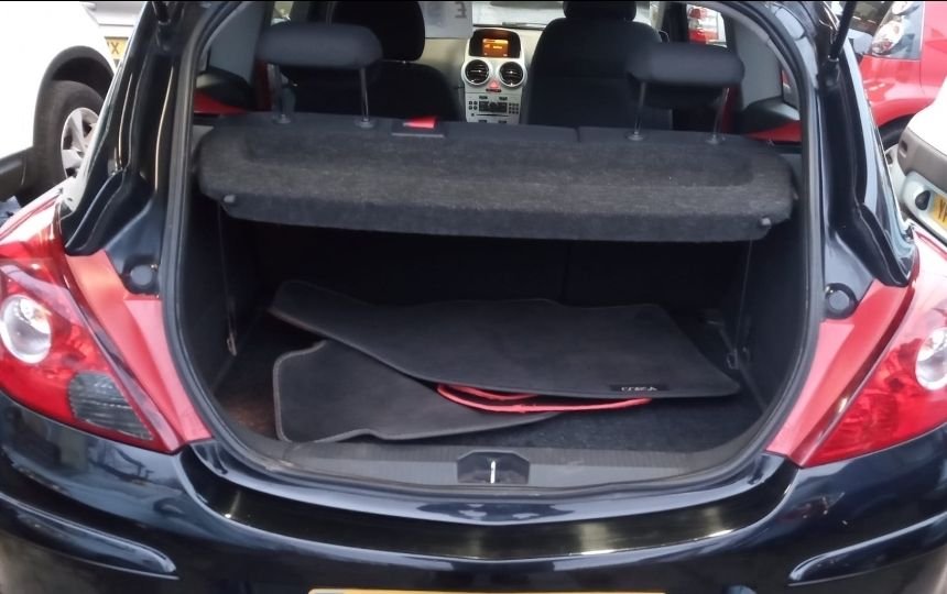 Used Vauxhall Corsa 2008 for sale - 77397334: Photo 13