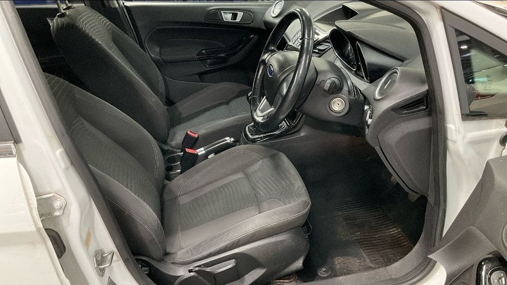 Used Ford Fiesta 2013 for sale - 78049587: Photo 10
