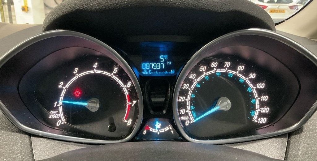 Used Ford Fiesta 2013 for sale - 78049587: Photo 11