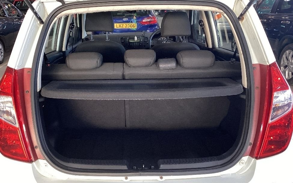 Used Hyundai i10 2012 for sale - 77983027: Photo 12