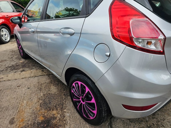 Used Ford Fiesta 2013 for sale - 75306630: Photo 8