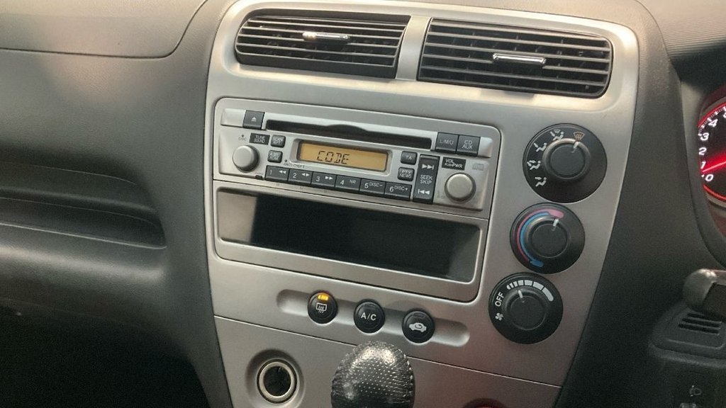 Used Honda Civic 2004 for sale - 77164105: Photo 11