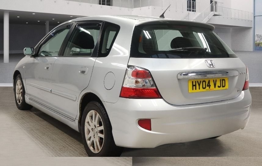 Used Honda Civic 2004 for sale - 77164105: Photo 7