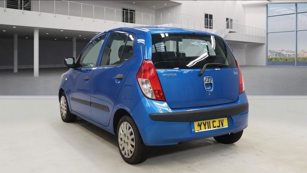 Used Hyundai i10 2011 for sale - 77765300: Photo 7