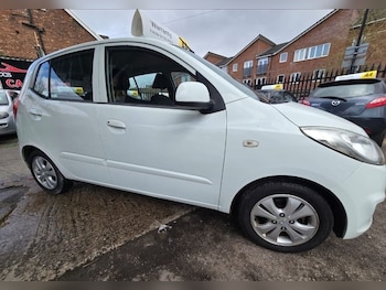 Used Hyundai i10 2012 for sale - 79574039: Photo