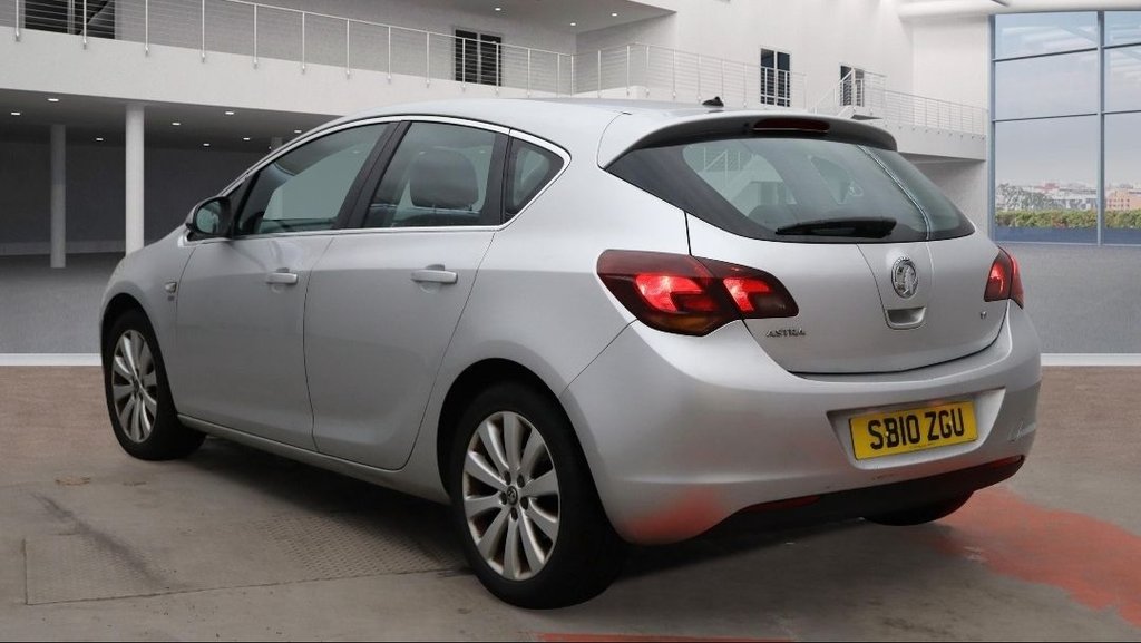 Used Vauxhall Astra 2010 for sale - 77953138: Photo 7