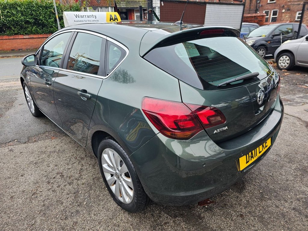Used Vauxhall Astra 2011 for sale - 76610330: Photo 9